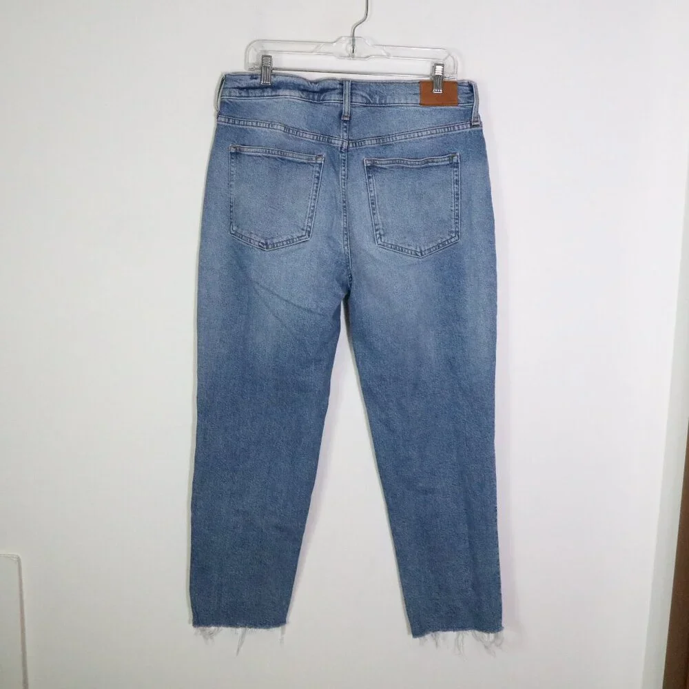 J Crew 90s Classic Straight Fit Jean Women 29 Downtown Medium Wash Ankle raw hem